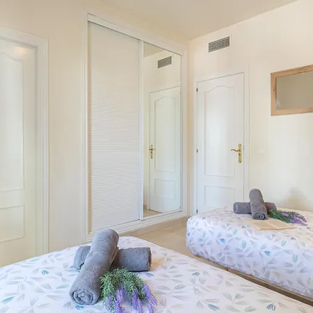 Apartment Sunbeach - Puerto Banus Marbella