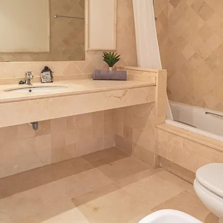 Apartment Sunbeach - Puerto Banus Marbella