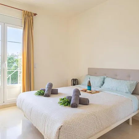 Sunbeach - Puerto Banus