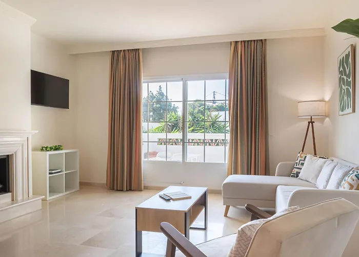 Sunbeach - Puerto Banus Apartament