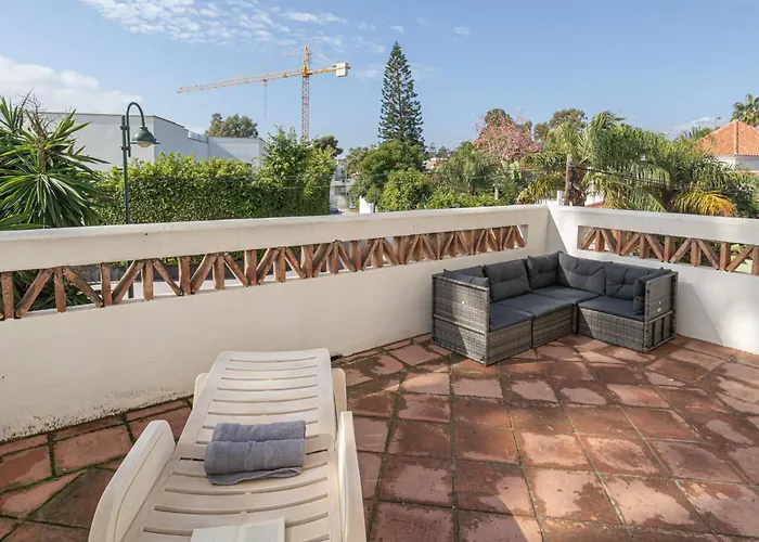 Sunbeach - Puerto Banus *