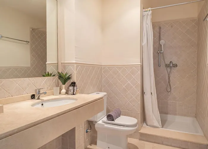 Sunbeach - Puerto Banus