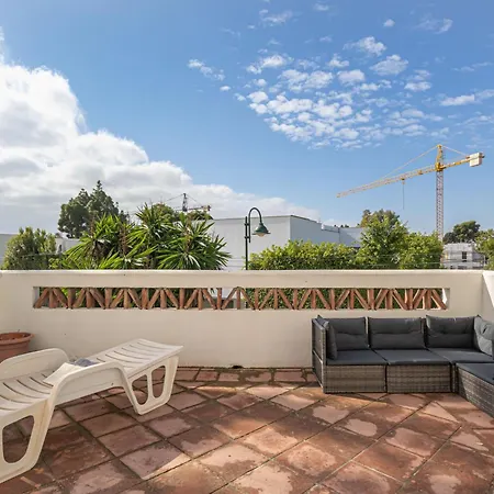 Sunbeach - Puerto Banus